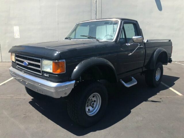 1989 Ford F-150 S 2dr S