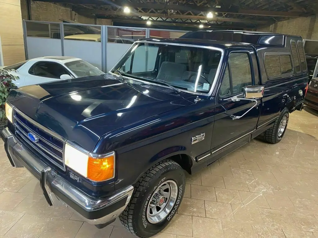 1989 Ford F-150 XLT Lariat 2dr Standard Cab LB