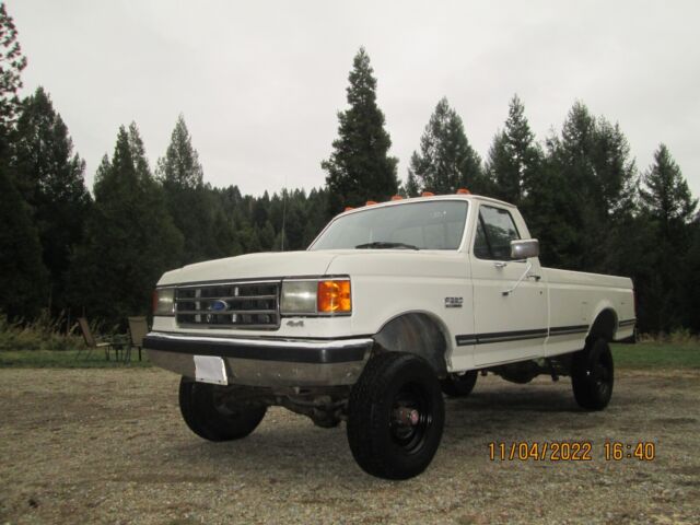 1989 Ford F-250 XLT Lariat