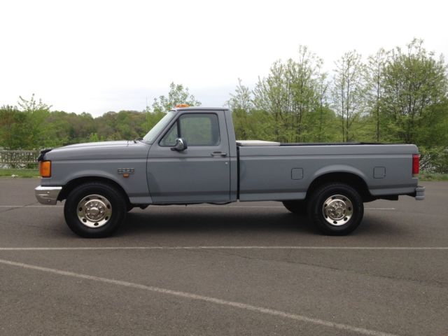 1989 Ford F-250 XLT