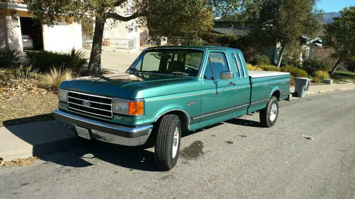 1989 Ford F-250 Custom bucket seats