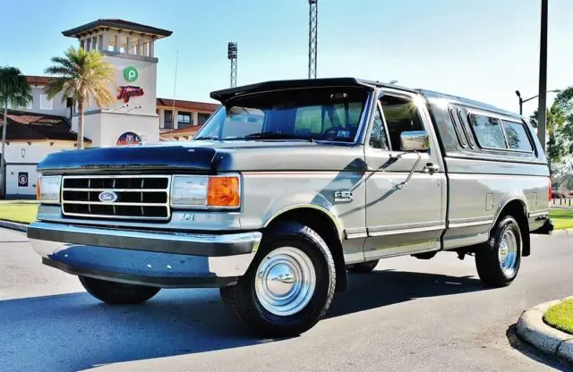 1989 Ford F-150 XLT Lariat 35k Original Miles Like New