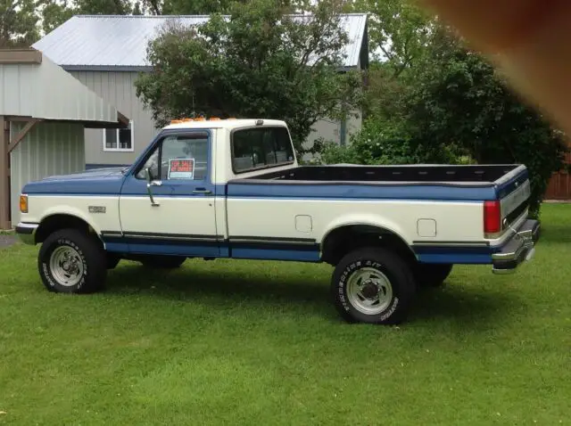 1989 Ford F-250 XLT Lariat