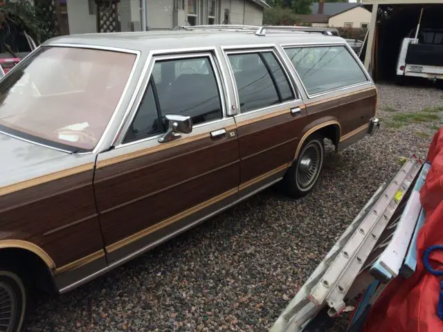 1989 Ford Crown Victoria LX