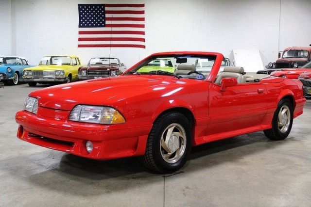 1989 Ford Mustang Convertible