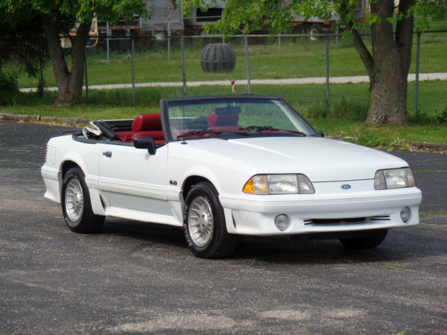 1989 Ford Mustang GT Convertible 2-Door- 1 OWNER-NICE CONDITION