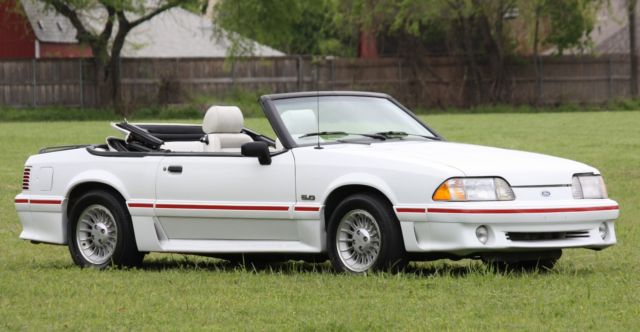 1989 Ford Mustang