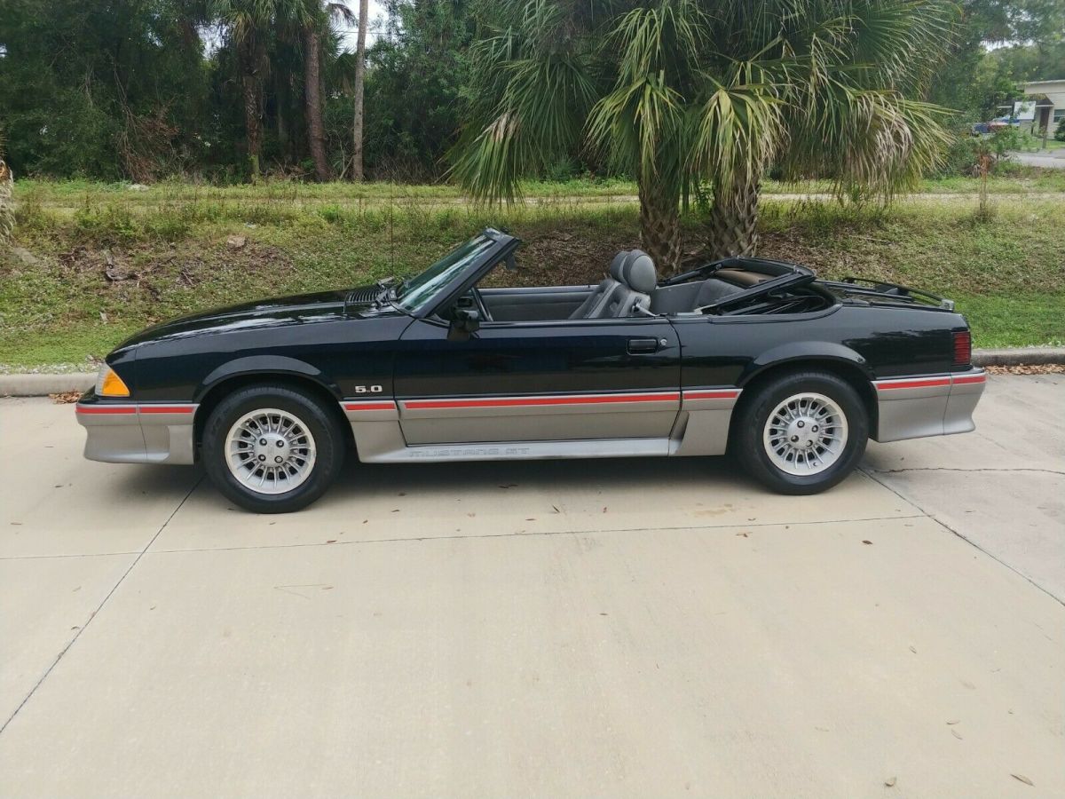 1989 Ford Mustang