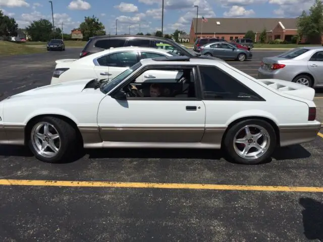 1989 Ford Mustang GT/Cobra