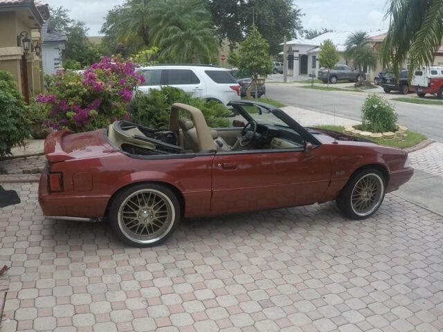 1989 Ford Mustang LX 5.0 2dr Convertible