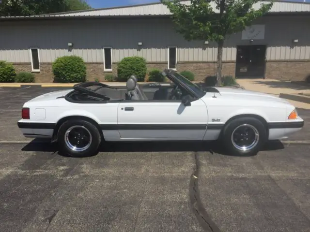 1989 Ford Mustang