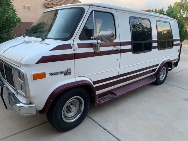 1989 GMC Rally Wagon / Van G2500