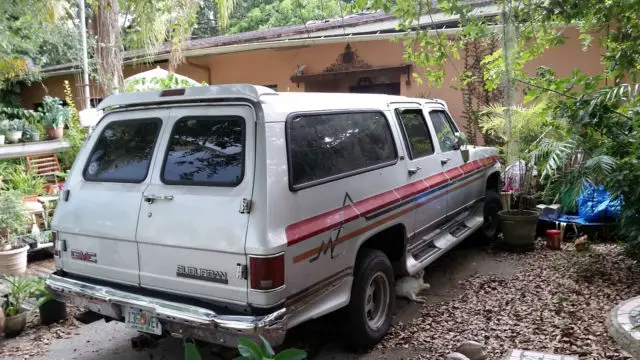 1989 GMC Suburban