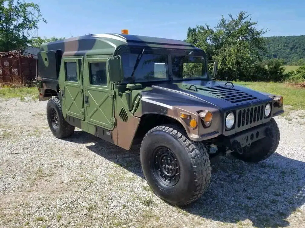 1989 Hummer H1