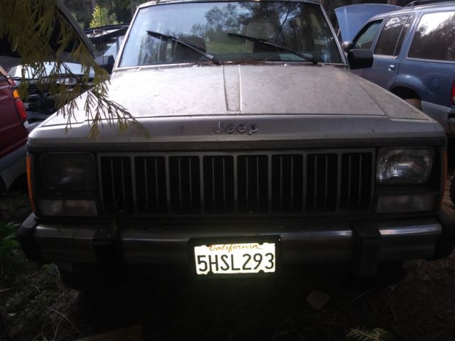 1989 Jeep Cherokee Pioneer