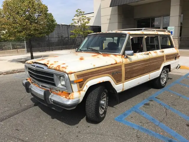 1989 Jeep Wagoneer LTD