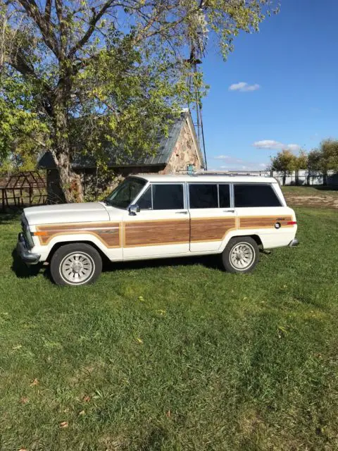 1989 Jeep Wagoneer Grand Wagoneer