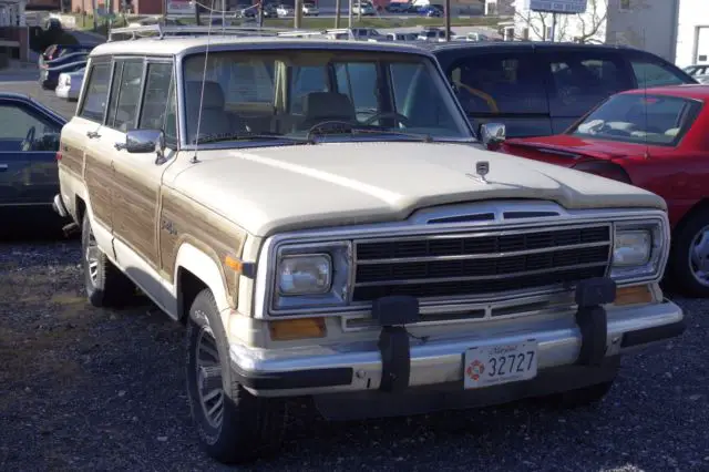 1989 Jeep Wagoneer Grand Wagoneer