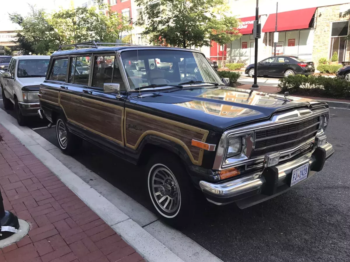 1989 Jeep Wagoneer