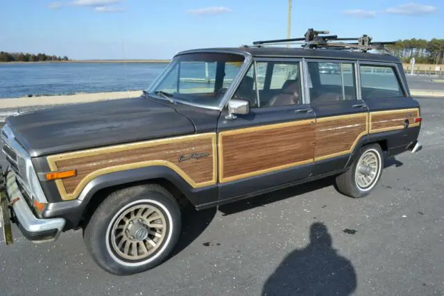 1989 Jeep Wagoneer GRAND WAGONEER