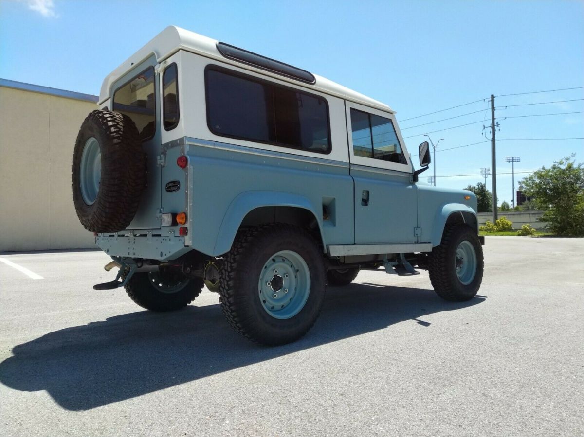 1989 Land Rover Defender