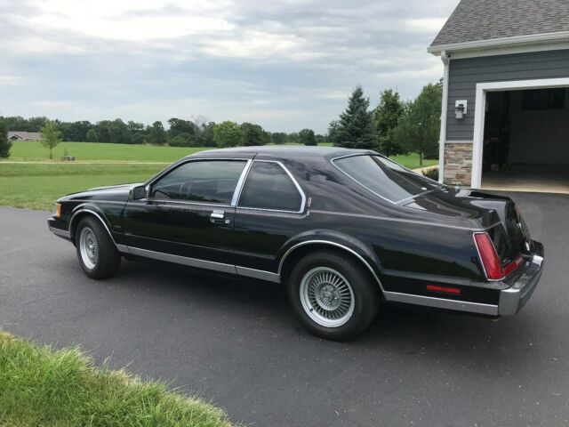 1989 Lincoln Mark Series LSC Style