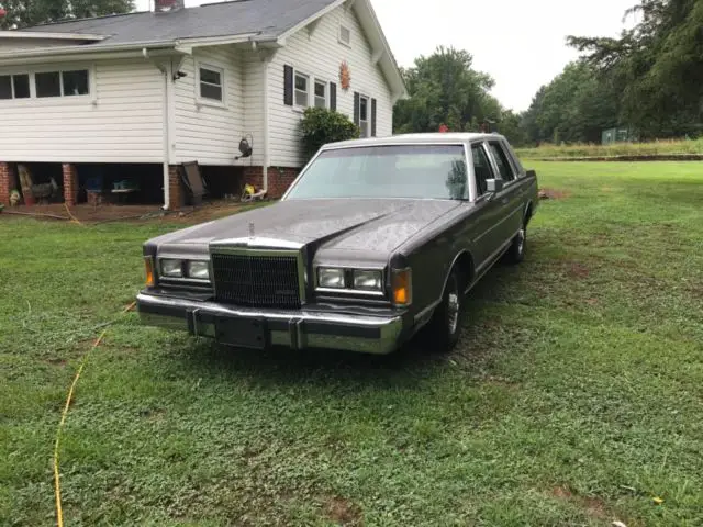 1989 Lincoln Town Car