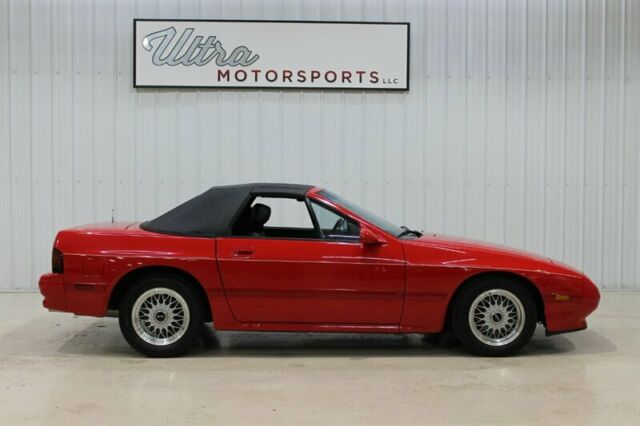 1989 Mazda RX-7 --