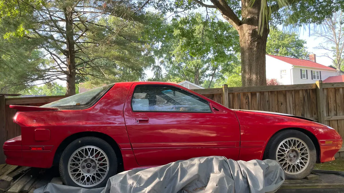 1989 Mazda RX-7 GTUs