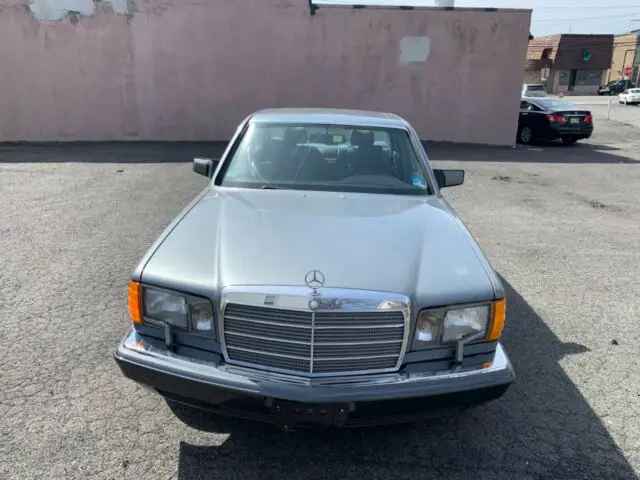 1989 Mercedes-Benz 400-Series W126 lwb