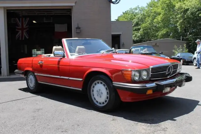 1989 Mercedes-Benz 500-Series 2 Dr Convertible