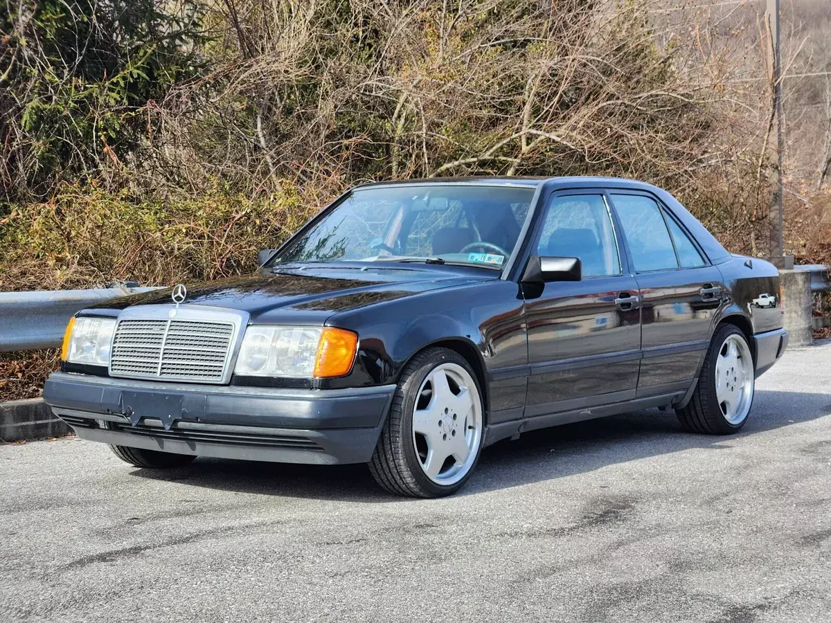 1989 Mercedes-Benz E-Class E