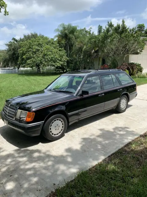 1989 Mercedes-Benz 300 TE