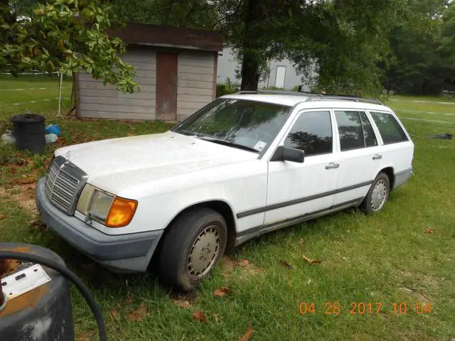 1989 Mercedes-Benz 300-Series