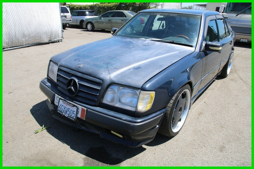 1989 Mercedes-Benz 300-Series 4 Dr