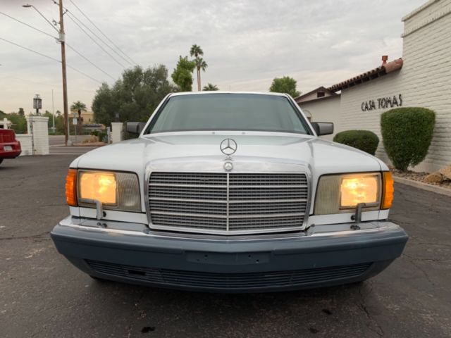 1989 Mercedes-Benz S-Class