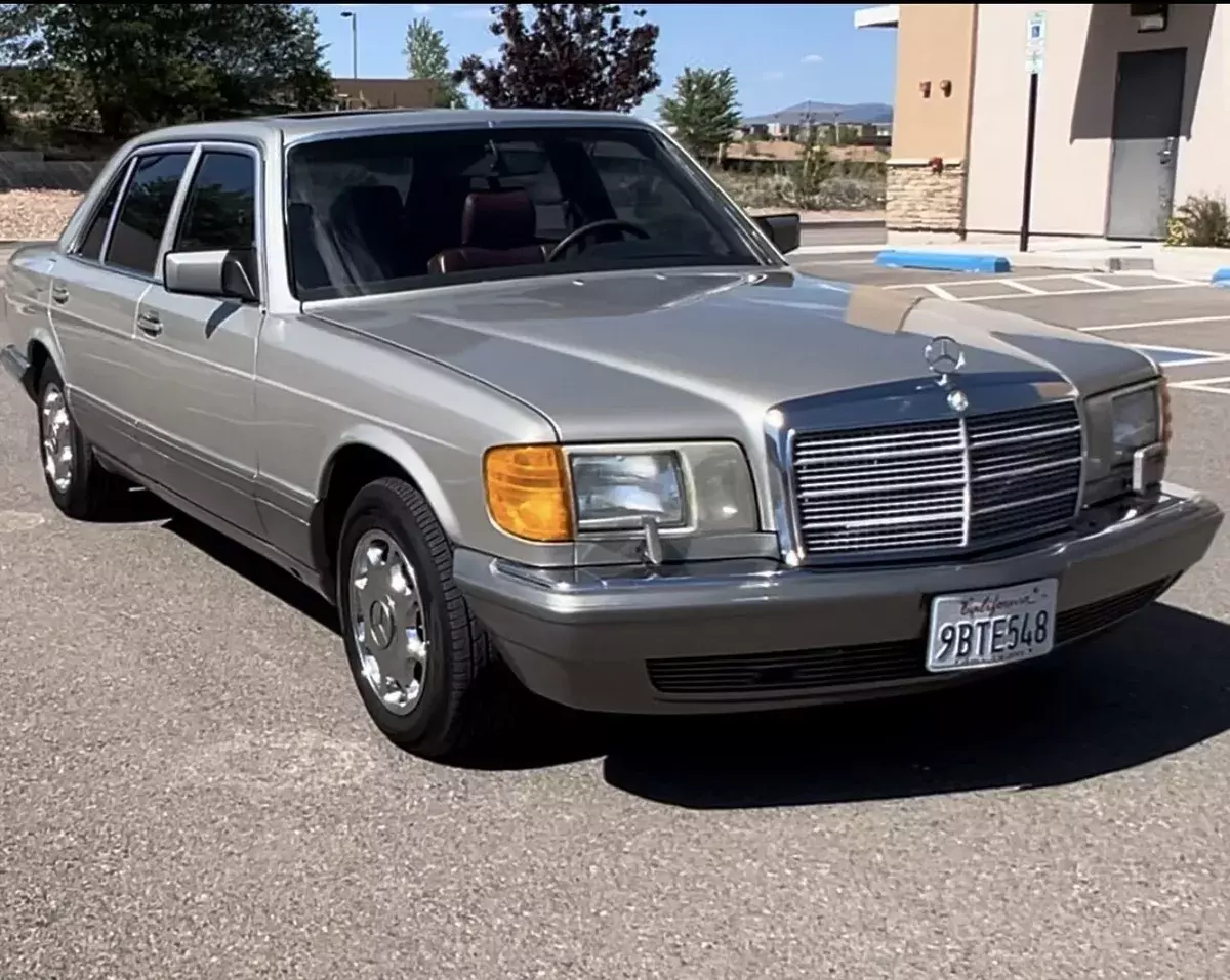 1989 Mercedes-Benz 500-Series SEL