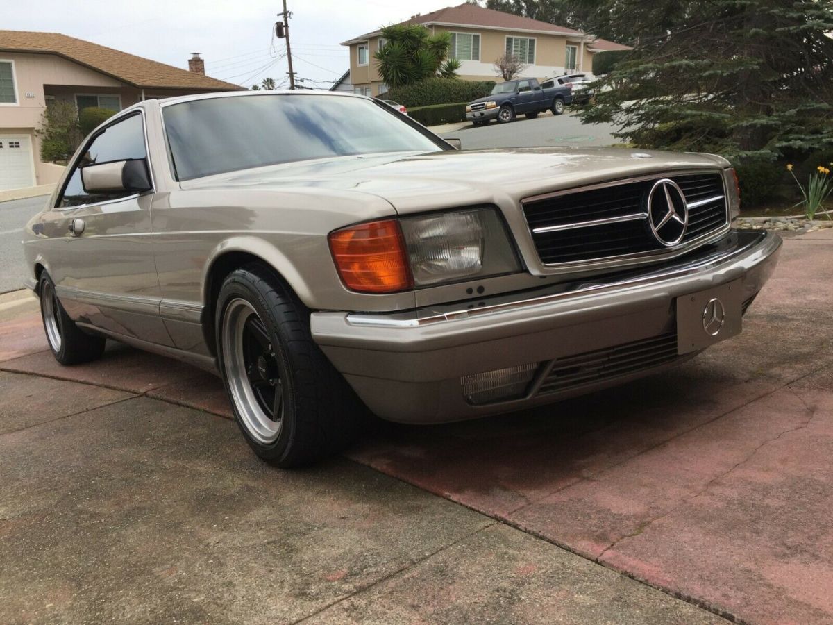 1989 Mercedes-Benz 500-Series 560SEC