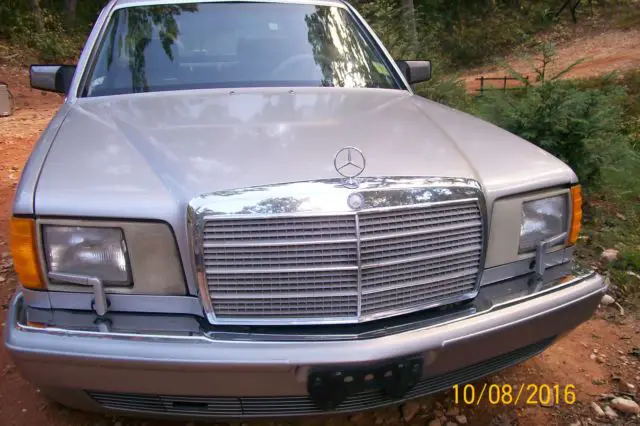 1989 Mercedes-Benz S-Class 560 sel