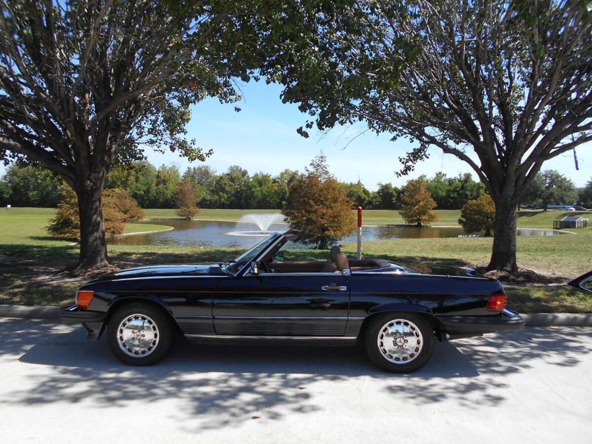 1989 Mercedes-Benz 500-Series 560SL