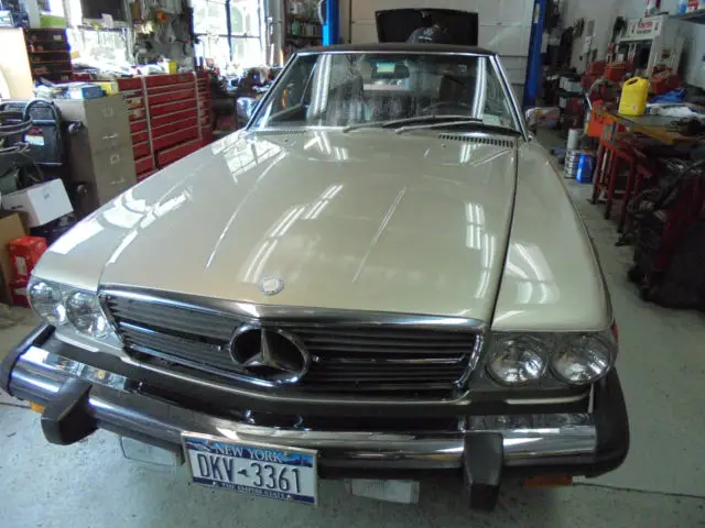 1989 Mercedes-Benz SL-Class