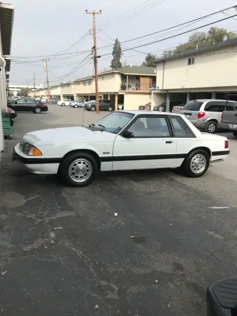 1989 Ford Mustang LX