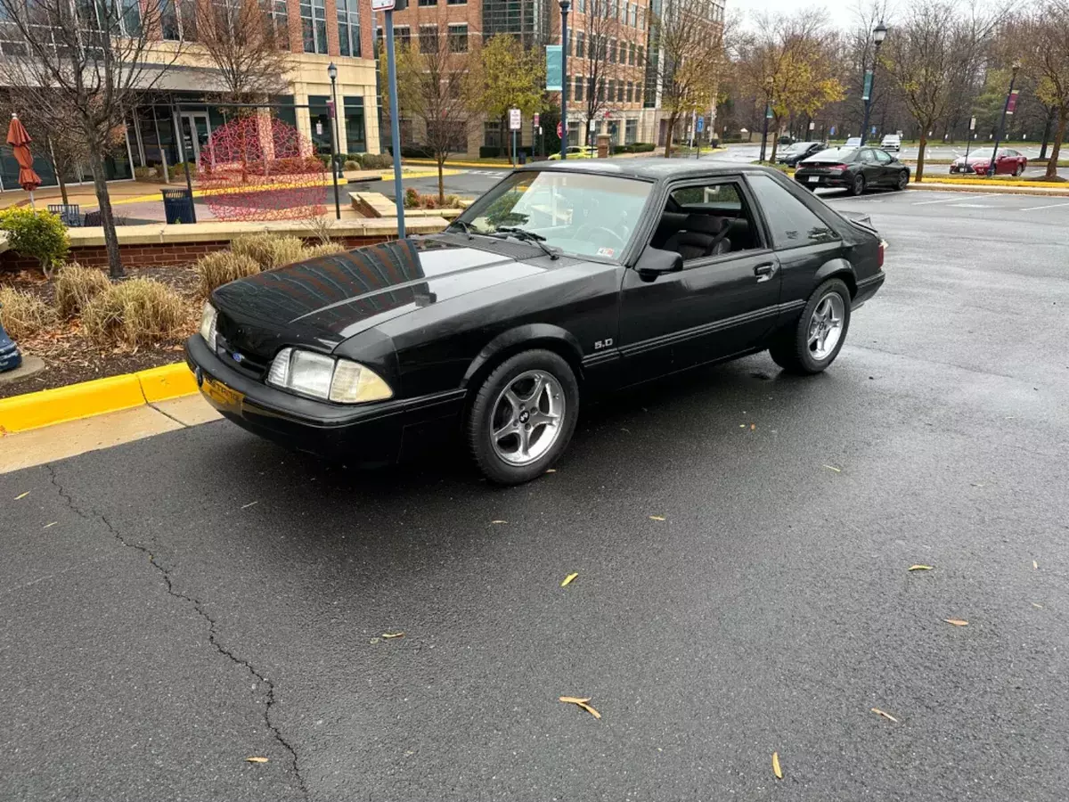 1989 Ford Mustang LX