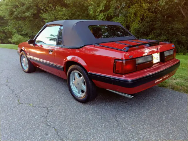 1989 Ford Mustang