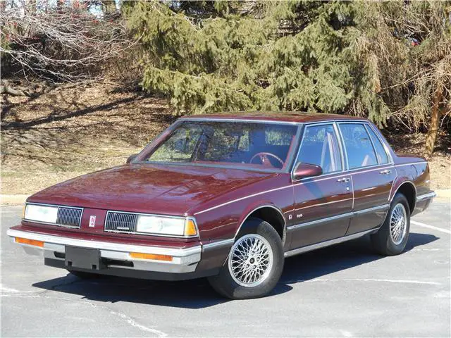 1989 Oldsmobile Eighty-Eight BROUGHAM LOW 37K MILE 1OWN NON SMOKER CLEAN CARFAX