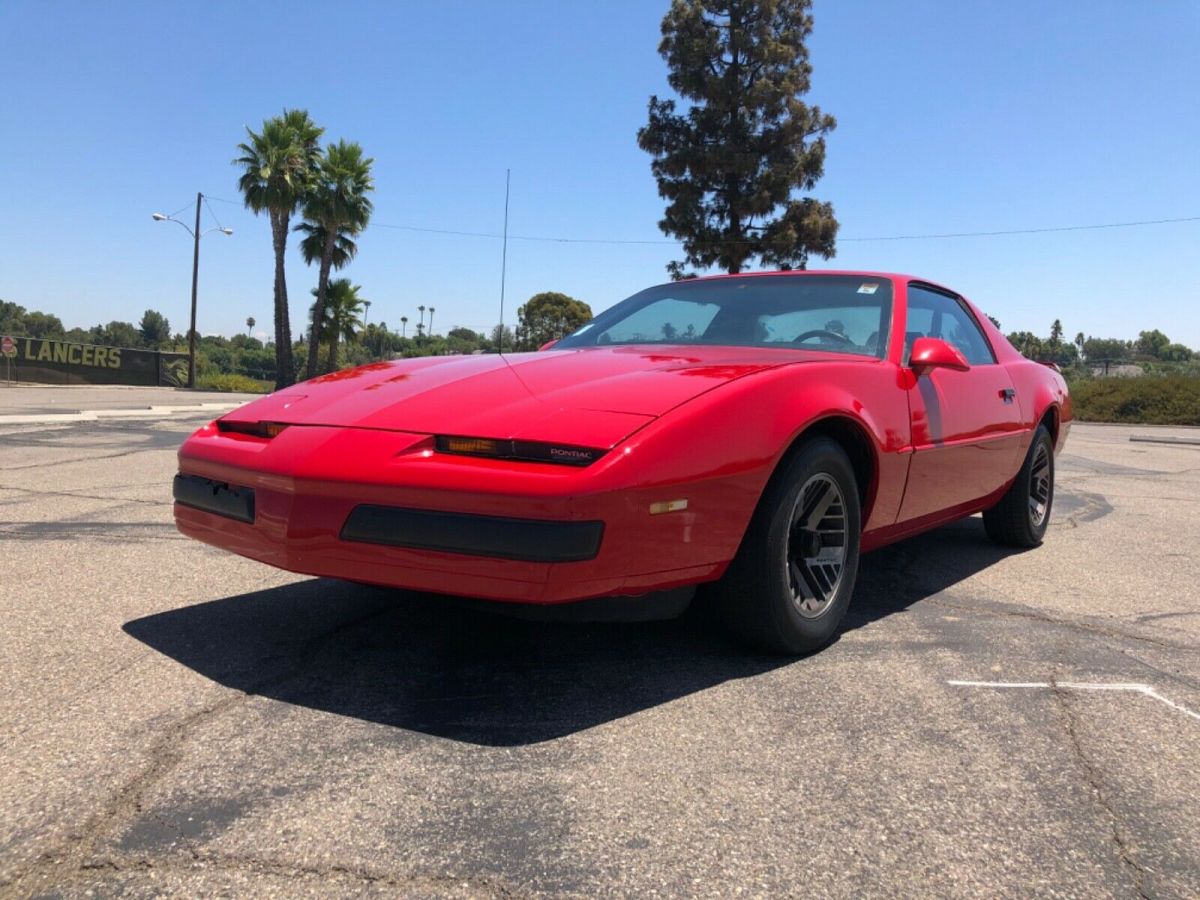 1989 Pontiac Firebird BASE