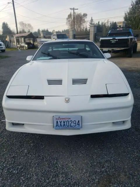 1989 Pontiac Firebird 2dr Coupe Trans Am Hatchback