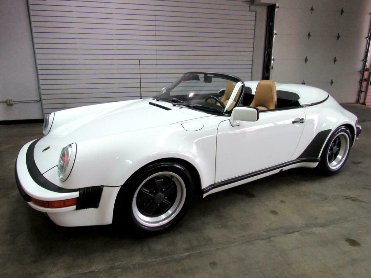 1989 Porsche 911 Carrera Speedster