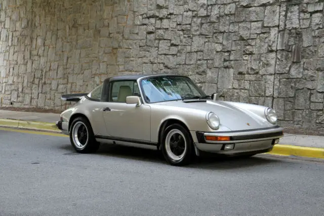 1989 Porsche 911 Carrera Targa 2-Door