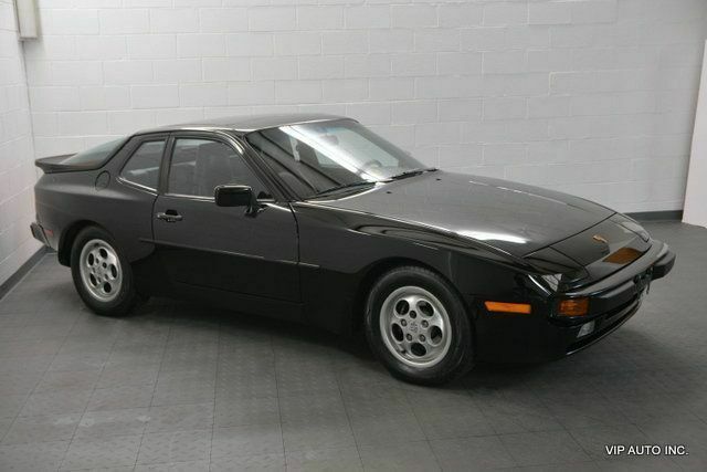 1989 Porsche 944 2dr Coupe 5-Speed